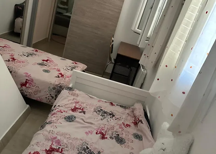 Apartment Les 3 Anges Houilles